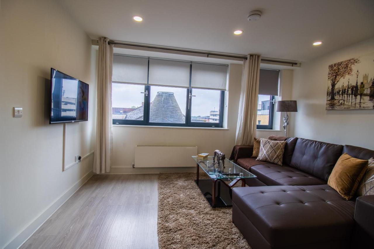 Virexxa Bedford Centre - Executive Suite - 2Bed Flat With Free Parking & Gym Exterior foto