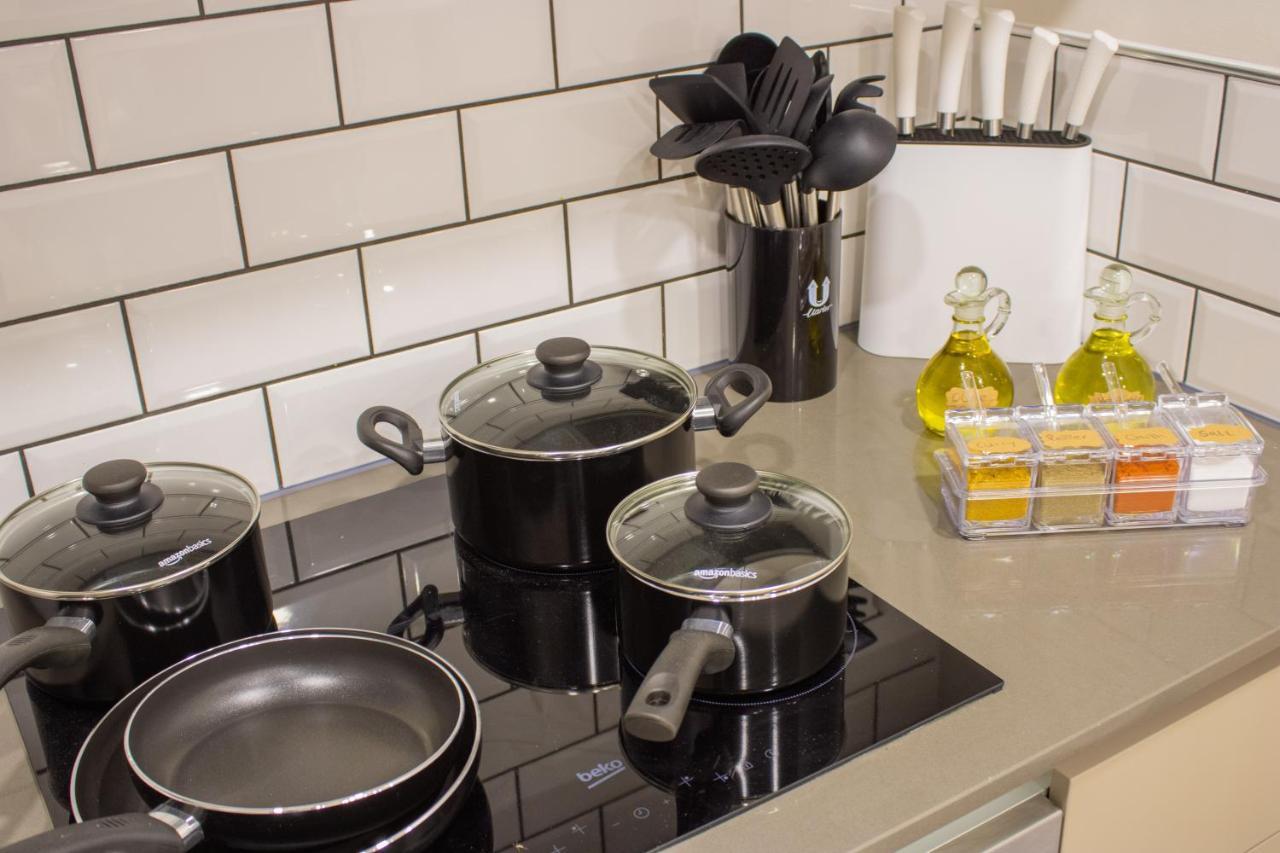 Virexxa Bedford Centre - Executive Suite - 2Bed Flat With Free Parking & Gym Exterior foto